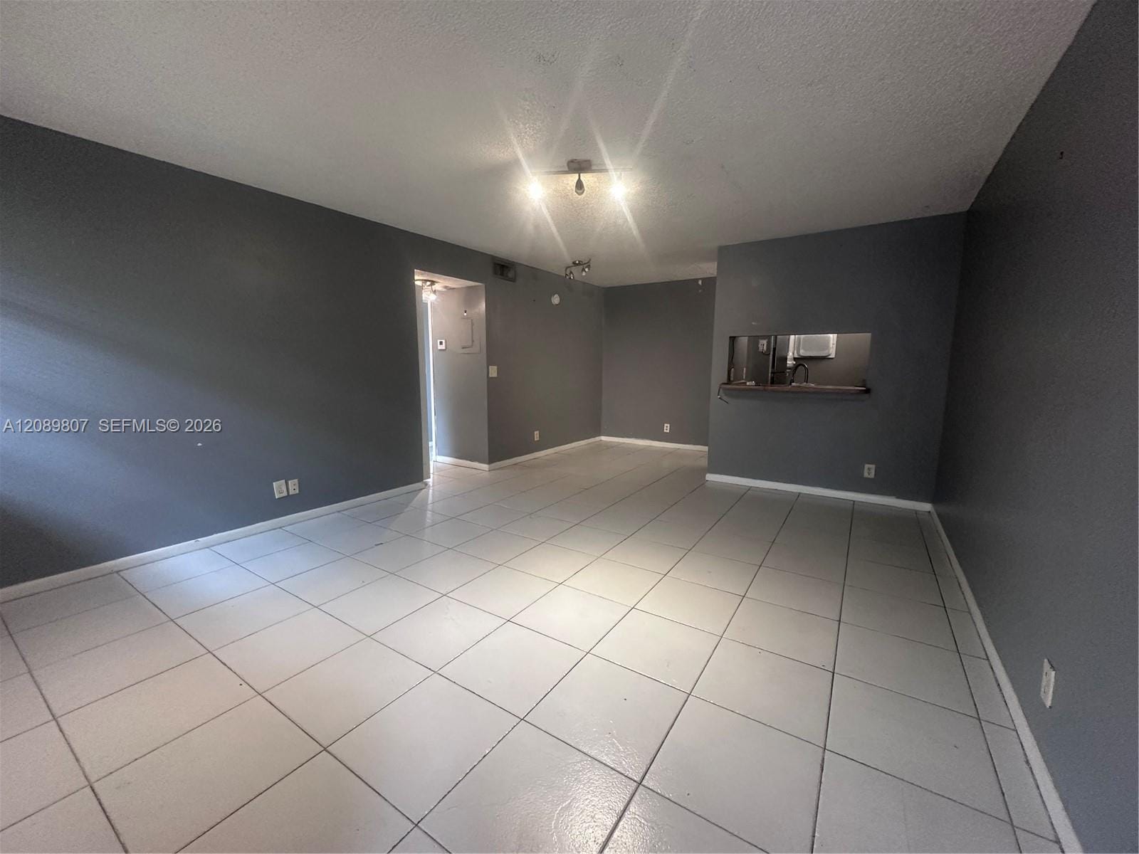 821 Twin Lakes Drive 31-H, Coral Springs, FL 33071
