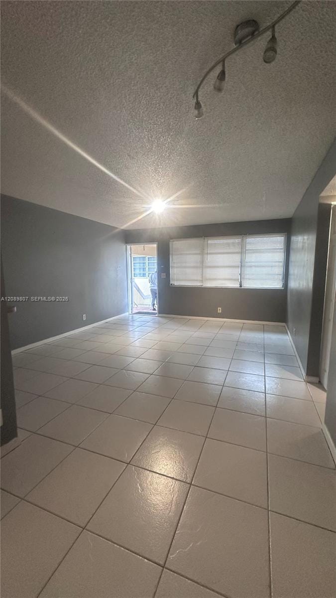 821 Twin Lakes Drive 31-H, Coral Springs, FL 33071 photo 17