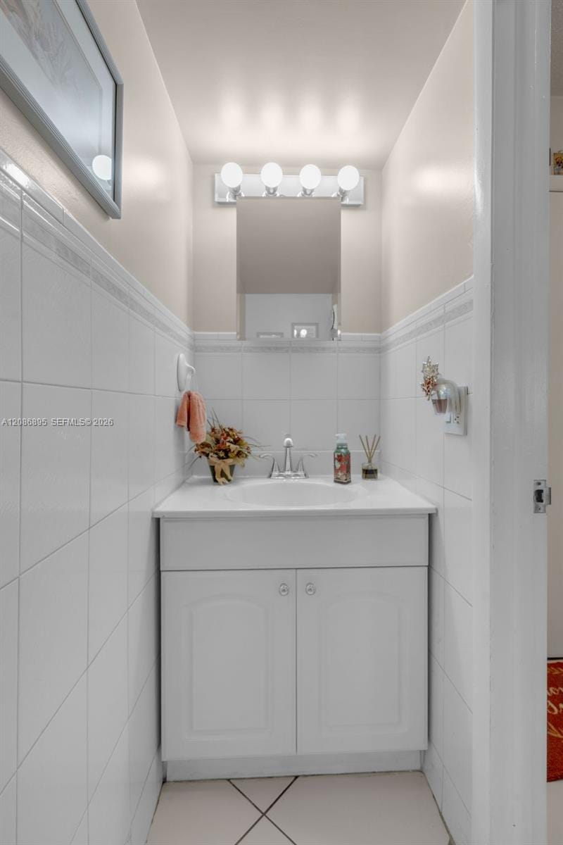 1300 W 53rd Street 20, Hialeah, FL 33012 photo 19