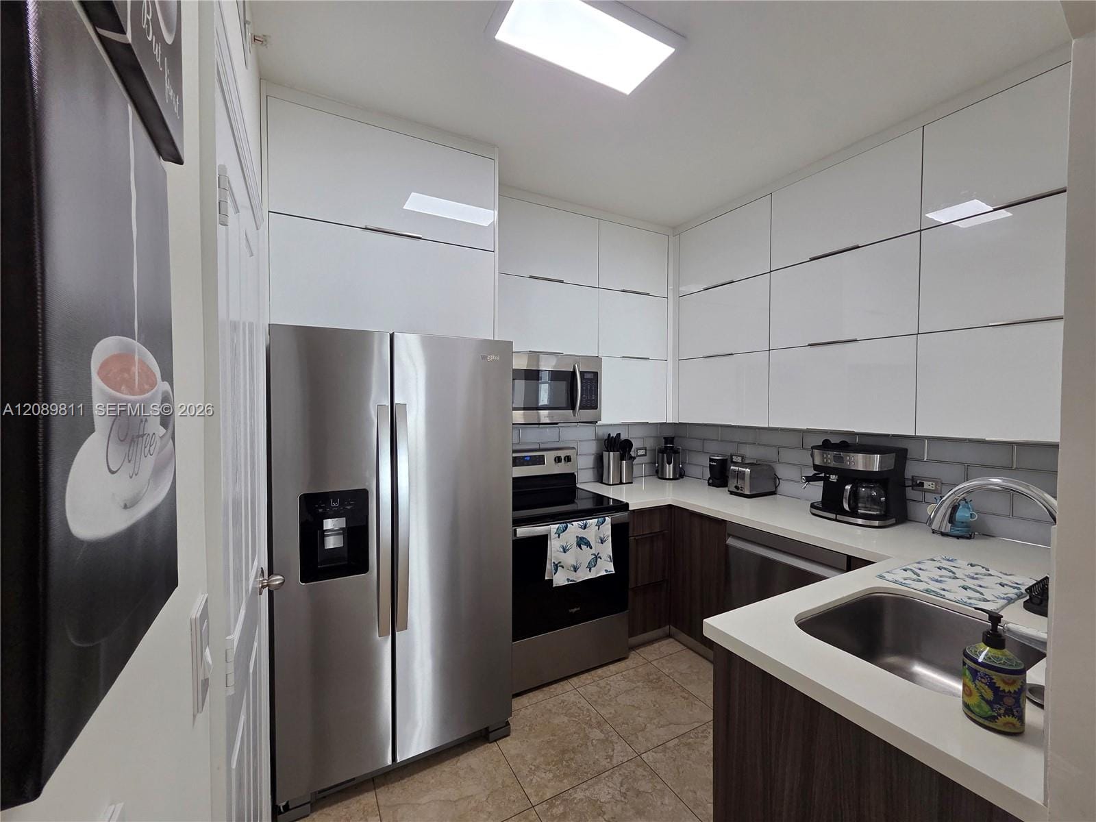 9172 Collins Avenue 403 — photo 9
