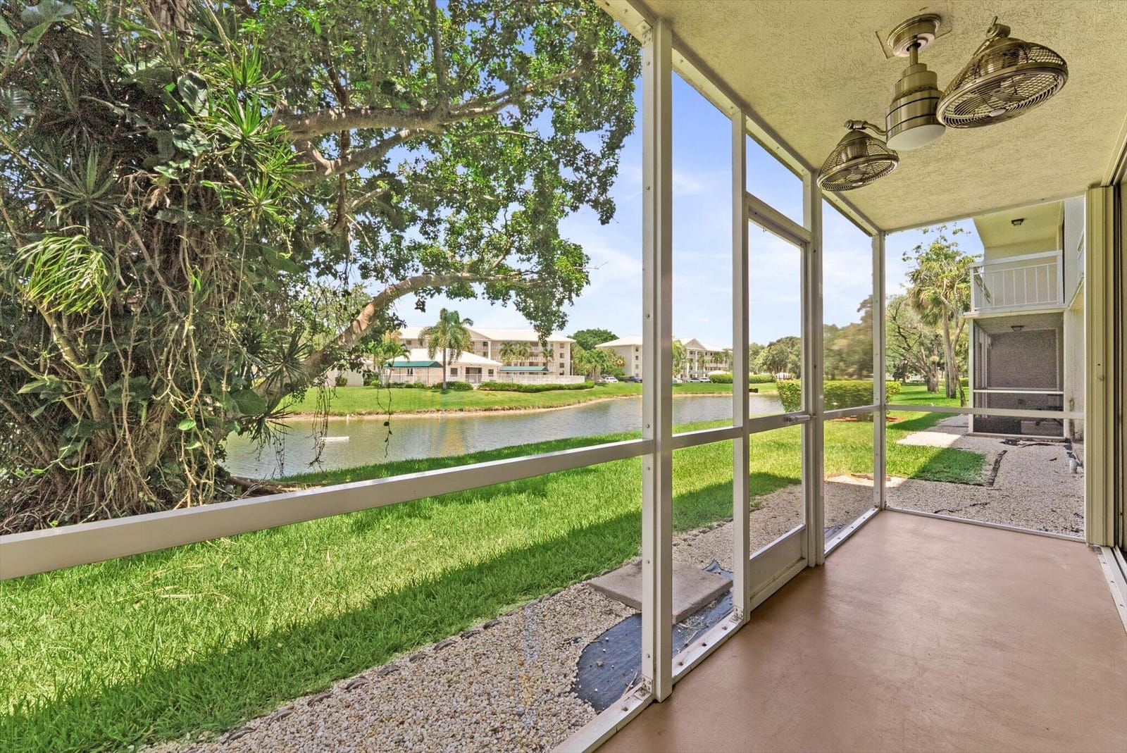6205 BALBOA Circle 102, Boca Raton, FL 33433 photo 23