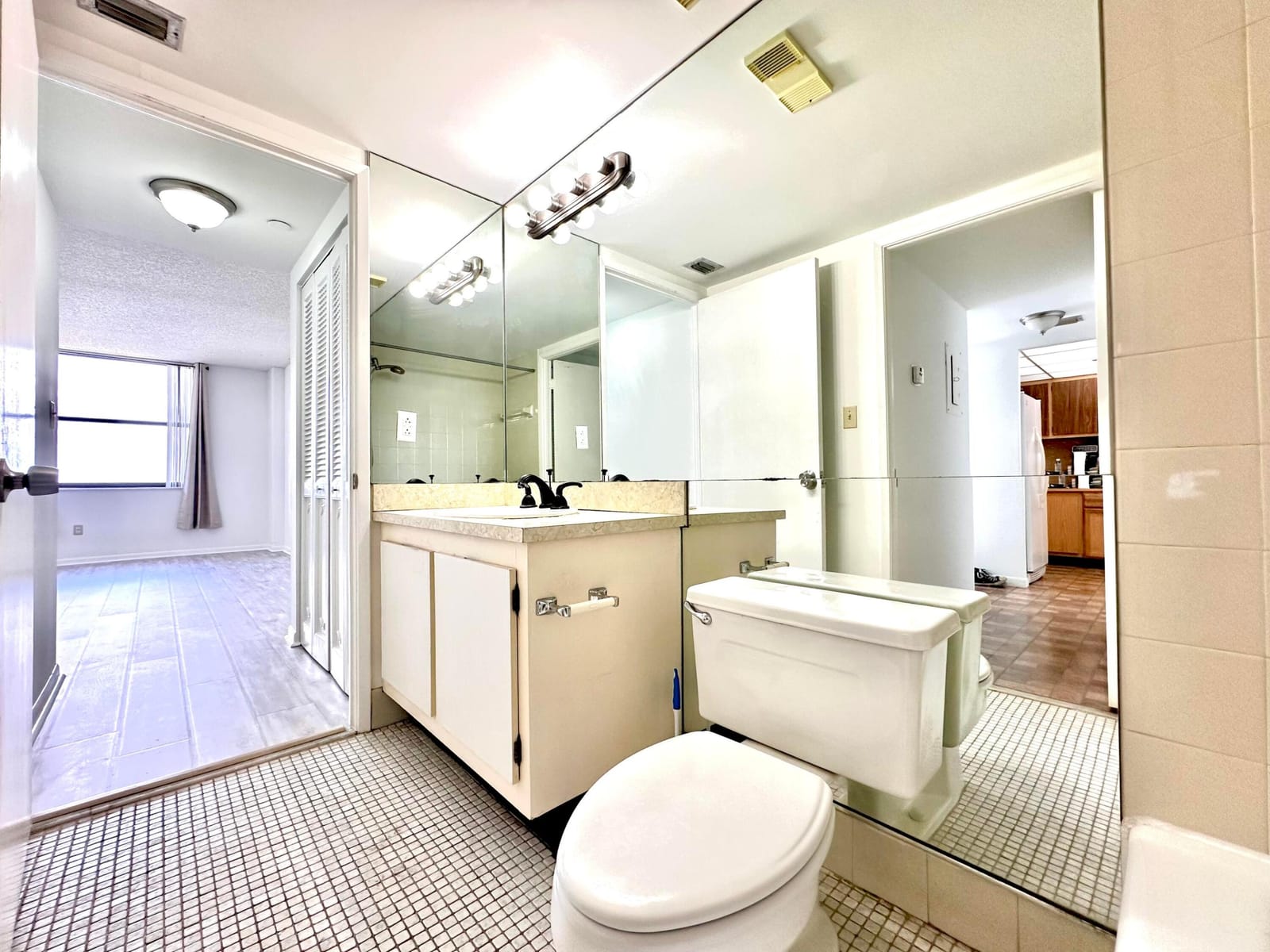 1470 NE 123RD Street A1010, North Miami, FL 33161 photo 17