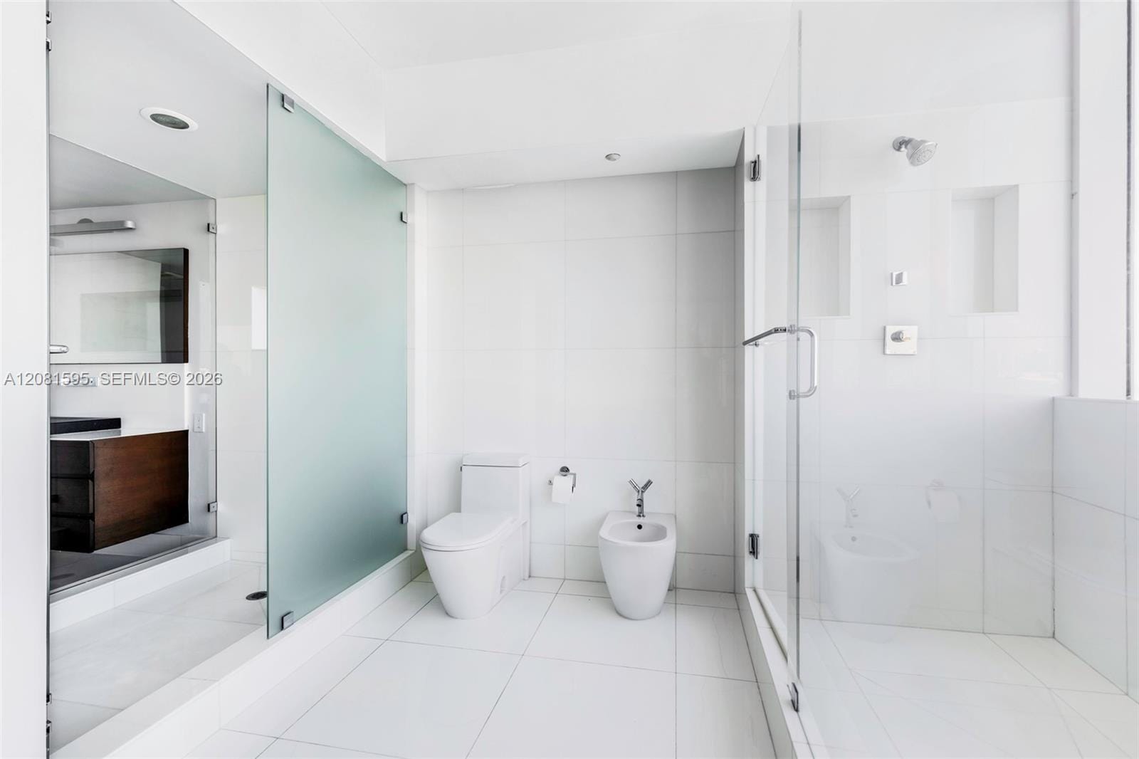 400 Alton Road 2101, Miami Beach, FL 33139 photo 19