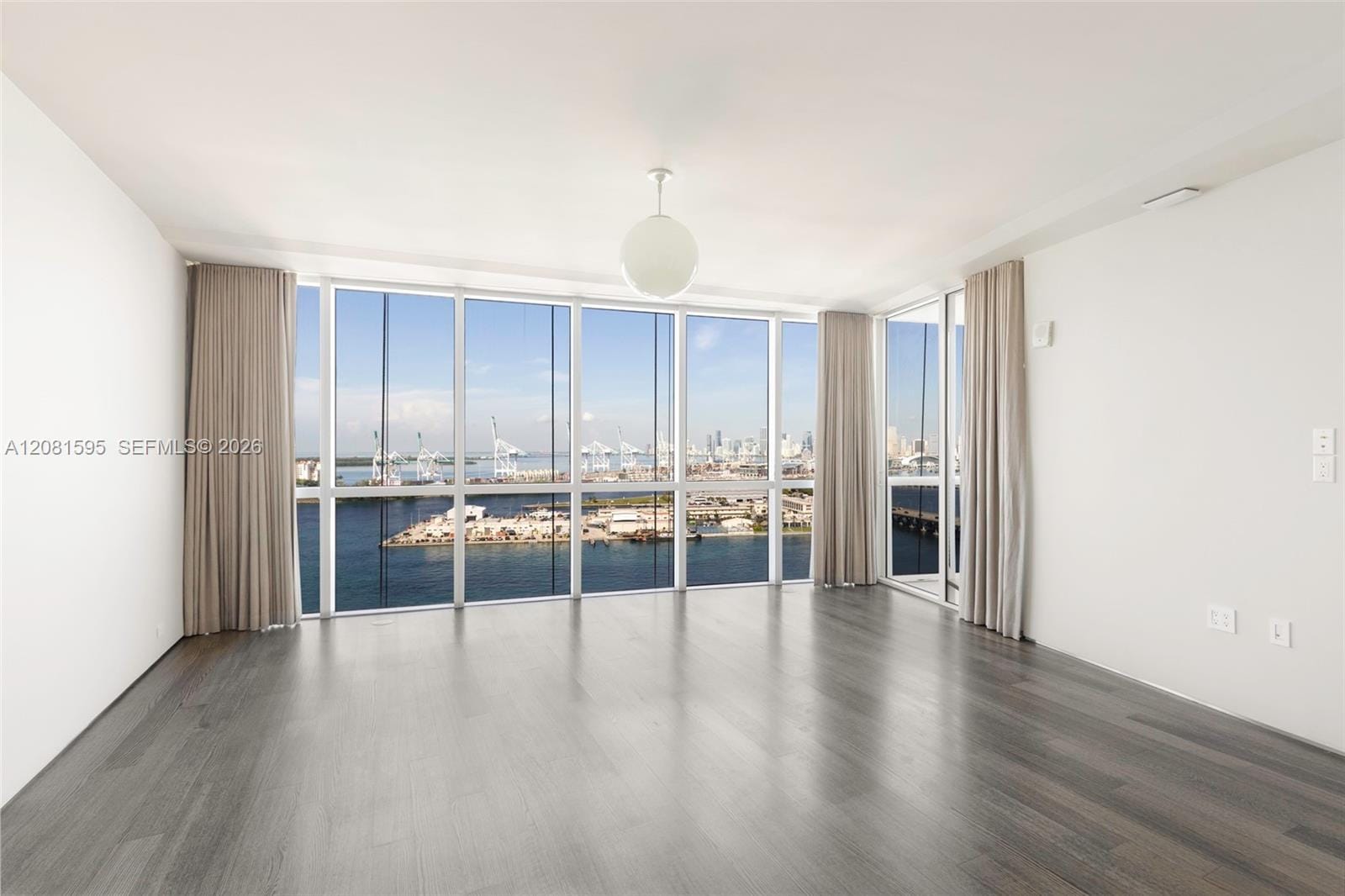 400 Alton Road 2101, Miami Beach, FL 33139 photo 8