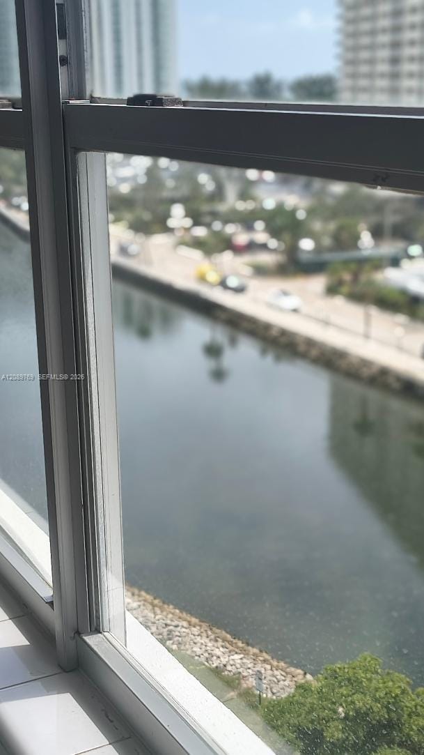 400 Kings Point Drive 921 — photo 2