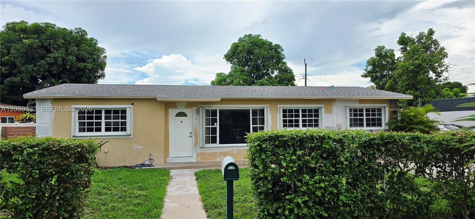 580 W 34th Place 0, Hialeah, FL 33012 photo 1