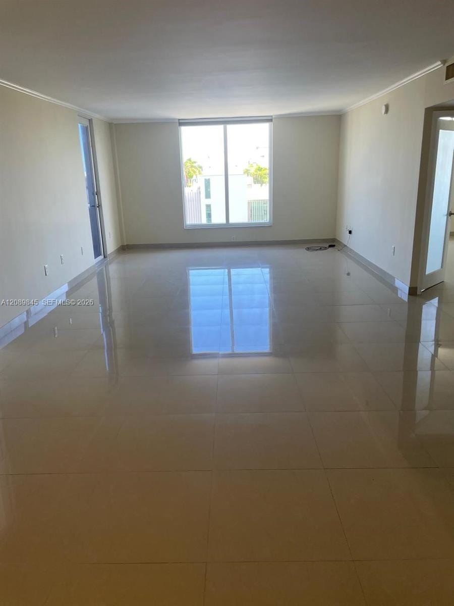 10350 W Bay Harbor Drive 9H — photo 4