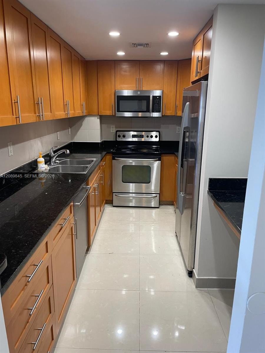 10350 W Bay Harbor Drive 9H — photo 6