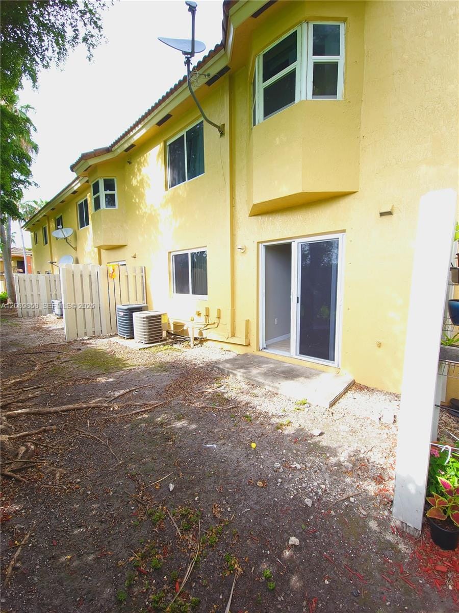 990 NE 33rd Terrace 102 — photo 10