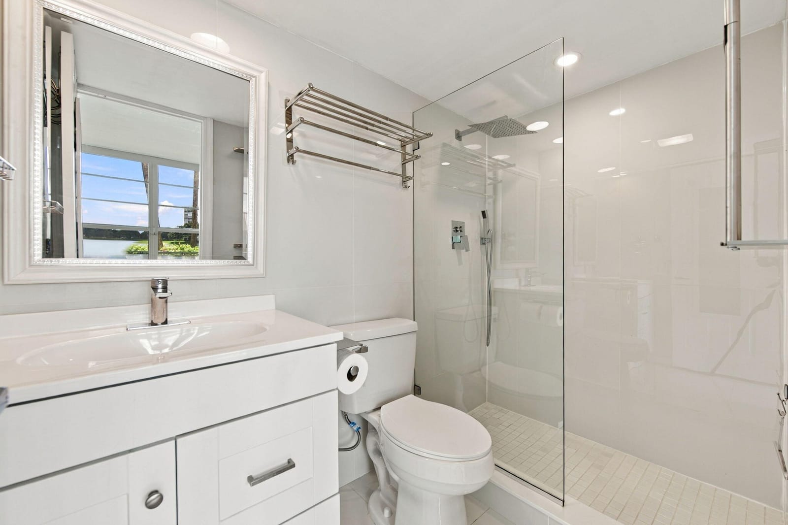 3091 N COURSE Drive 106, Pompano Beach, FL 33069 photo 16