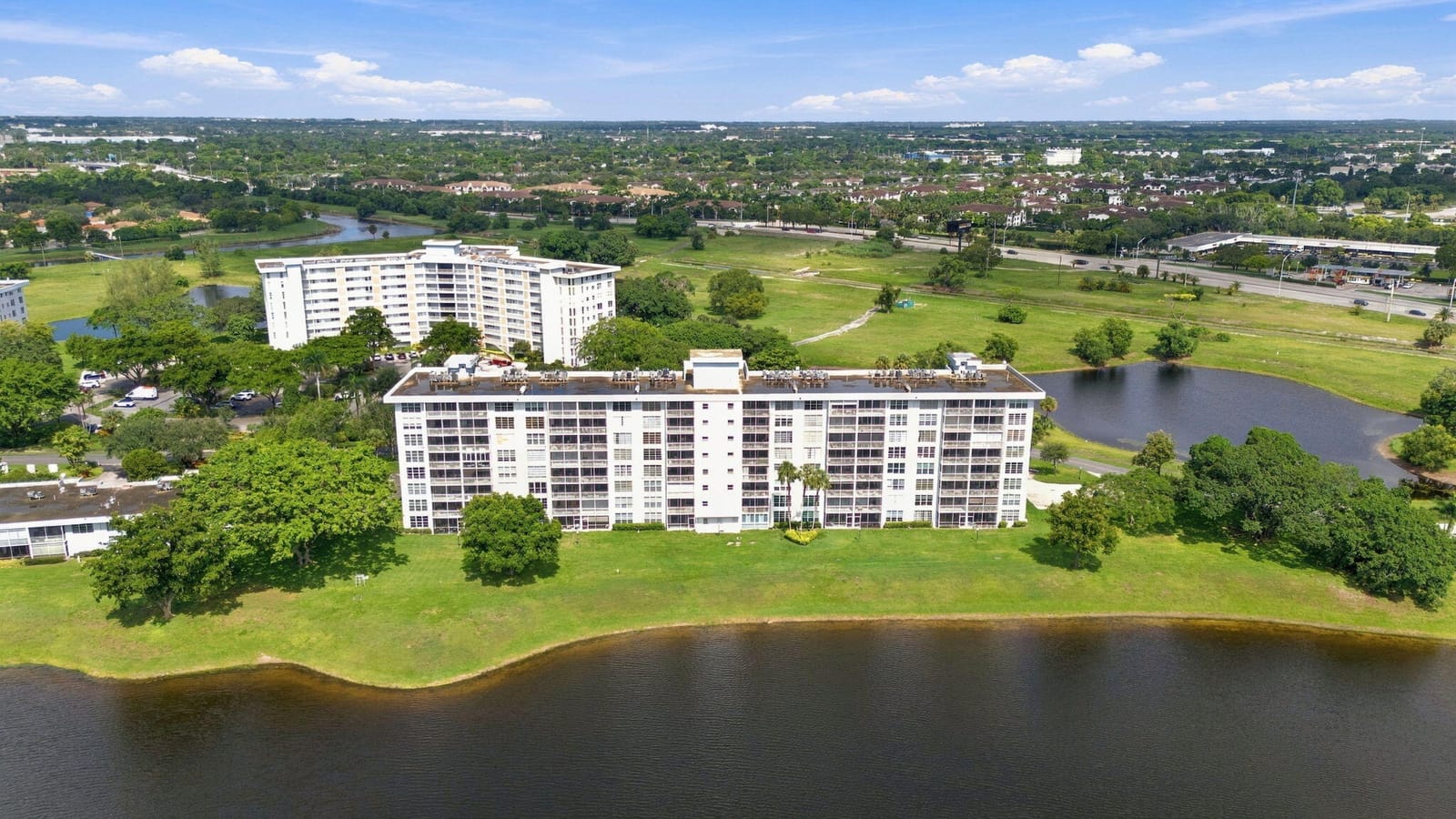 3091 N COURSE Drive 106, Pompano Beach, FL 33069 photo 24
