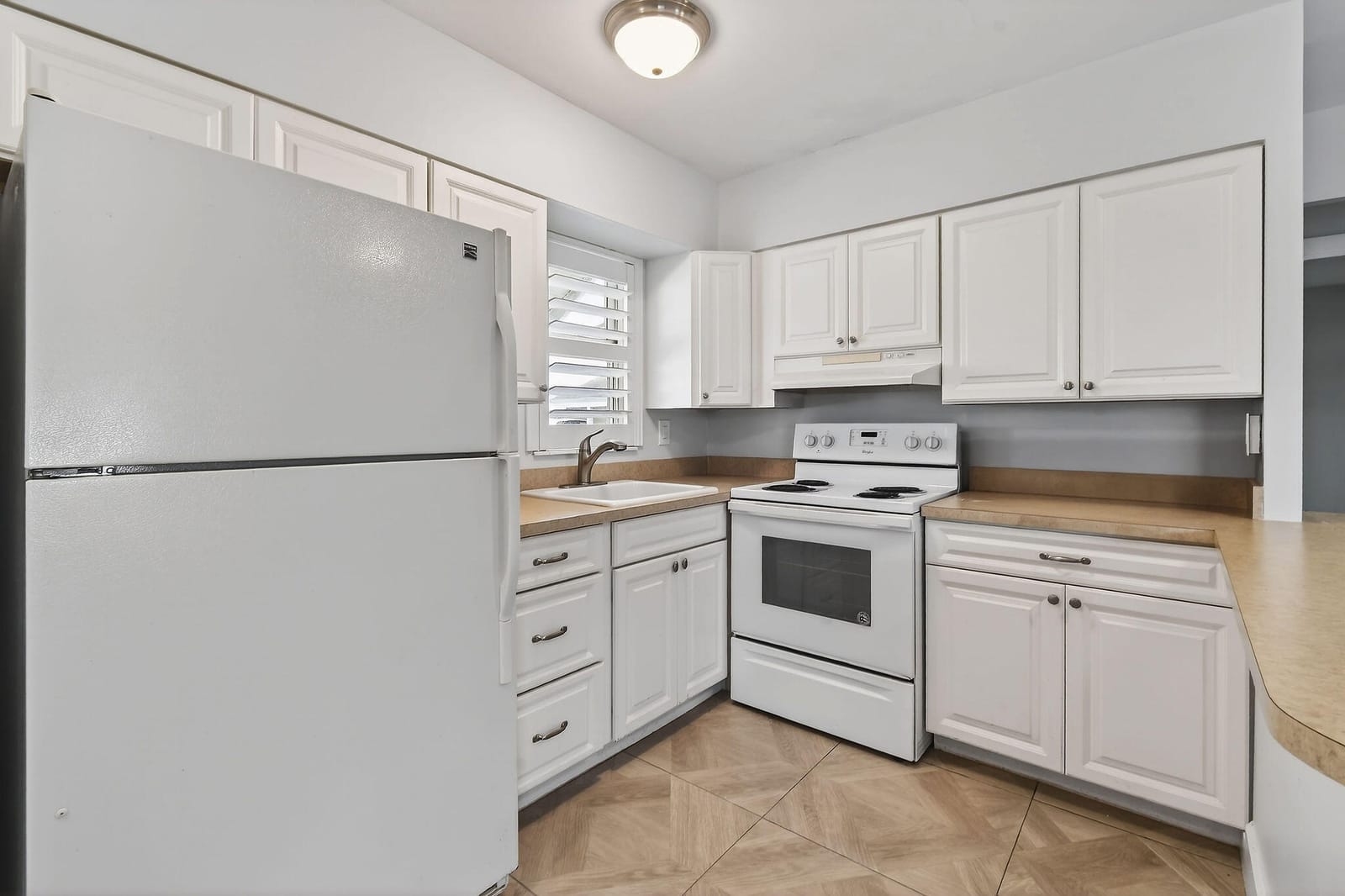 3060 MERIDIAN Way N 8 — photo 11