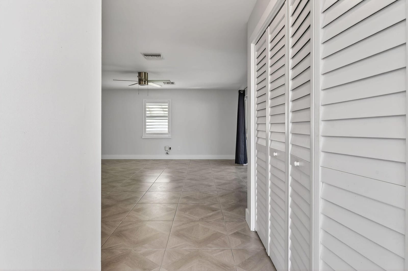 3060 MERIDIAN Way N 8 — photo 9