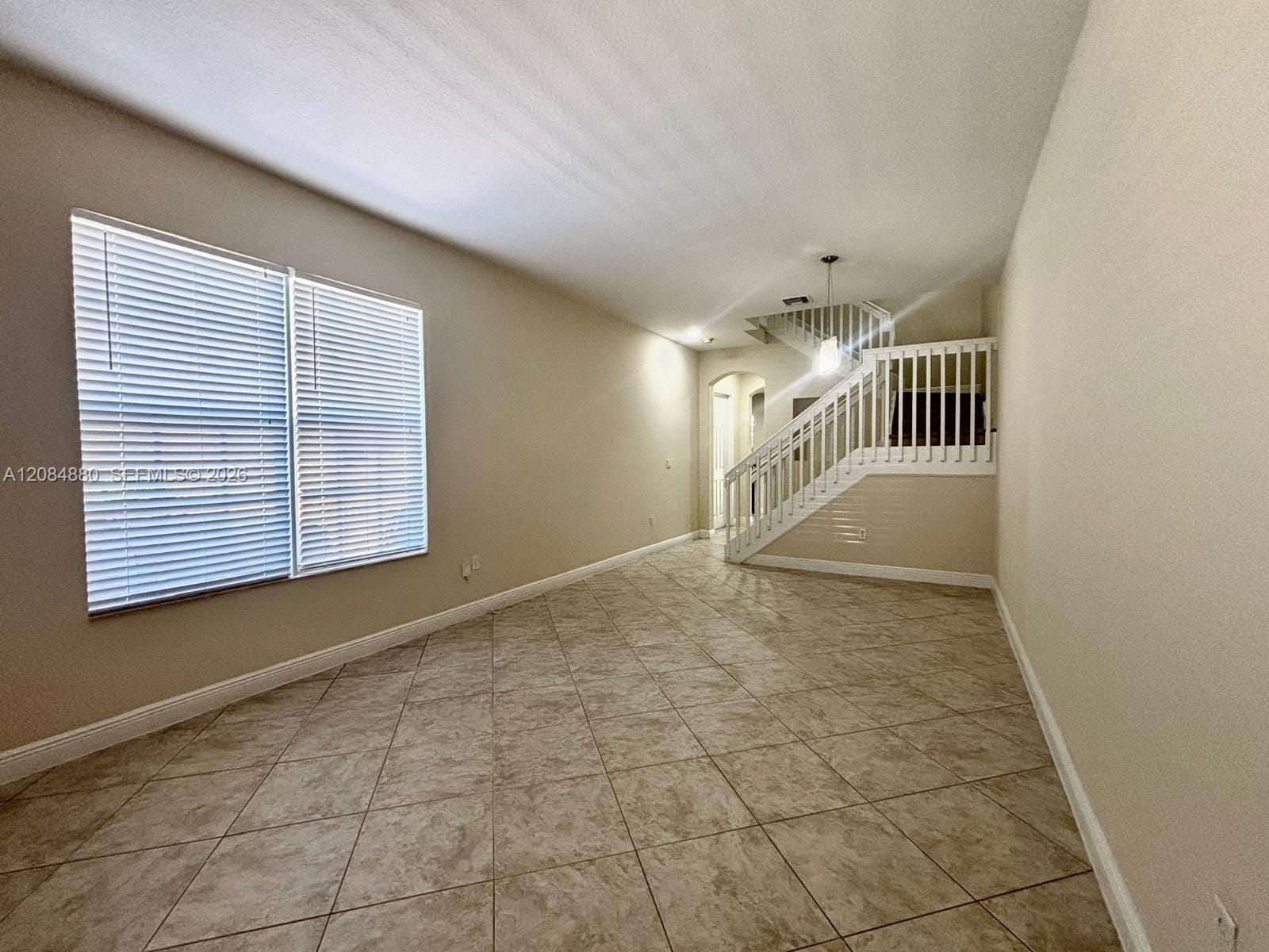 6965 Julia Gardens Drive — photo 2