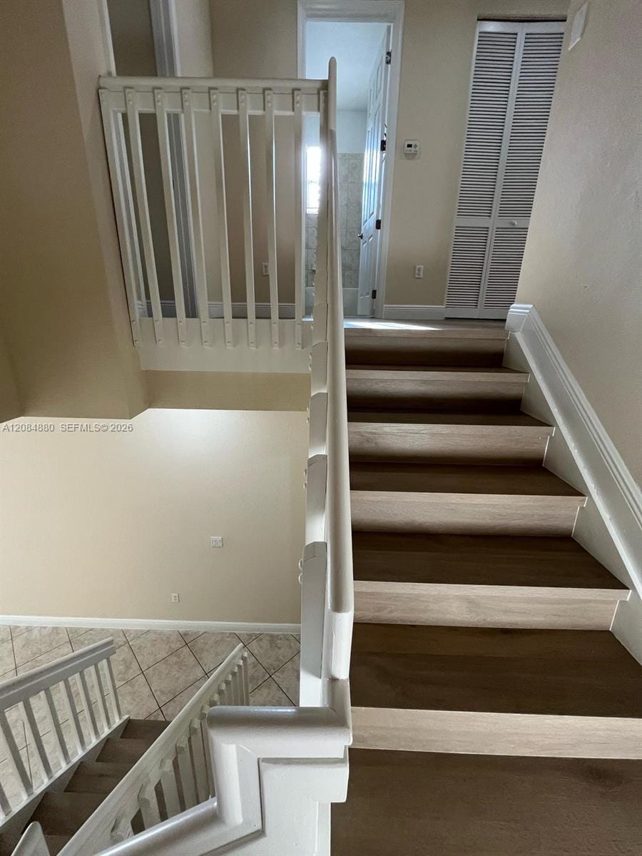6965 Julia Gardens Drive — photo 10
