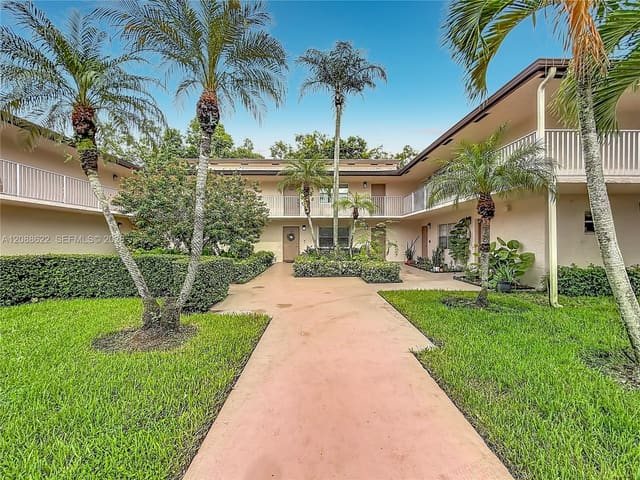 8740 Azalea Court 102, Tamarac, FL 33321