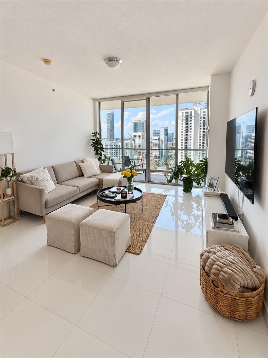 79 SW 12 Street 2910, Miami, FL 33130 photo 7