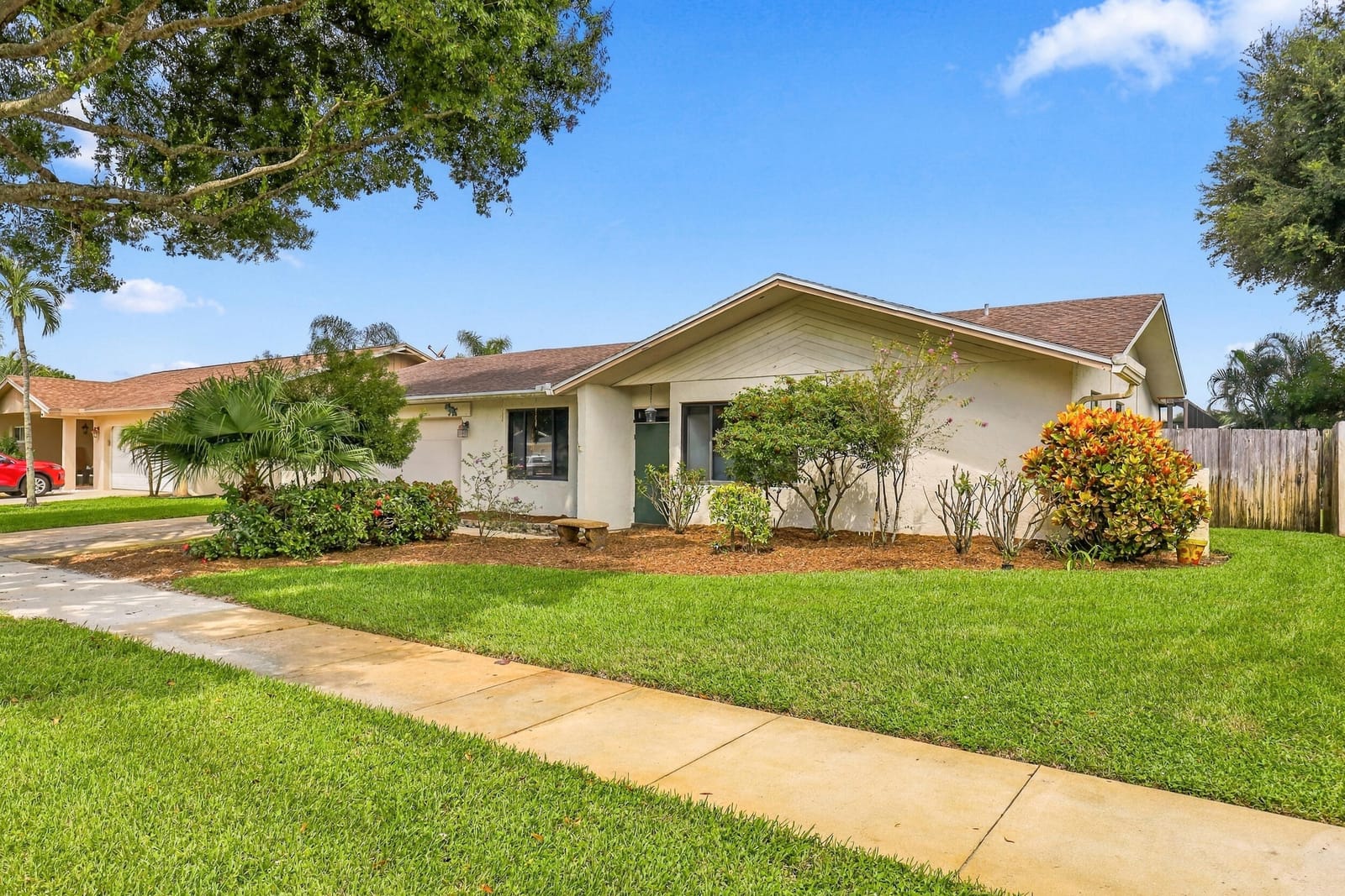 4681 BRANDYWINE Drive, Boca Raton, FL 33487 photo 3