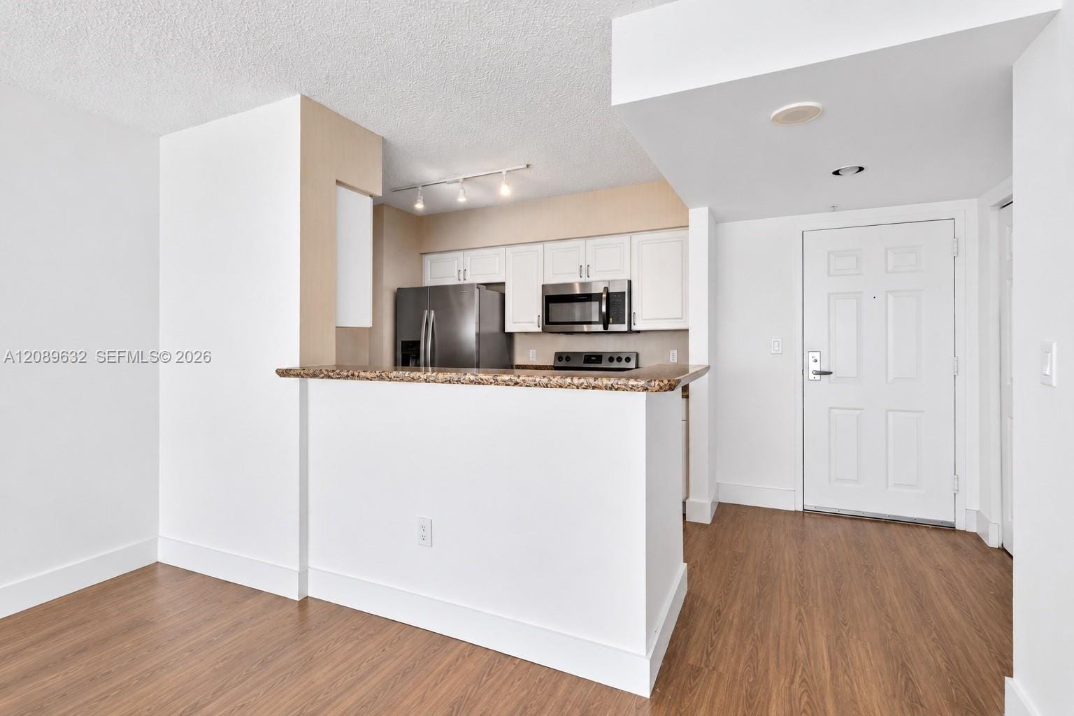 1155 Brickell Bay Drive 2905 — photo 6