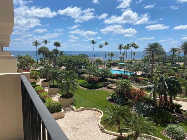 5100 N OCEAN Boulevard 401, Lauderdale-By-The-Sea, FL 33308