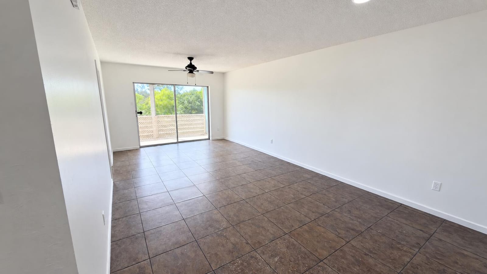 4131 STIRLING 305, Dania Beach, FL 33314 photo 2
