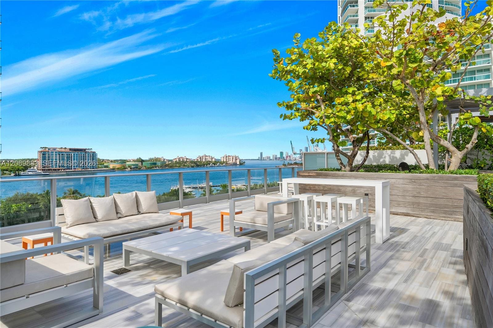801 S Pointe Drive PH 2, Miami Beach, FL 33139 photo 16