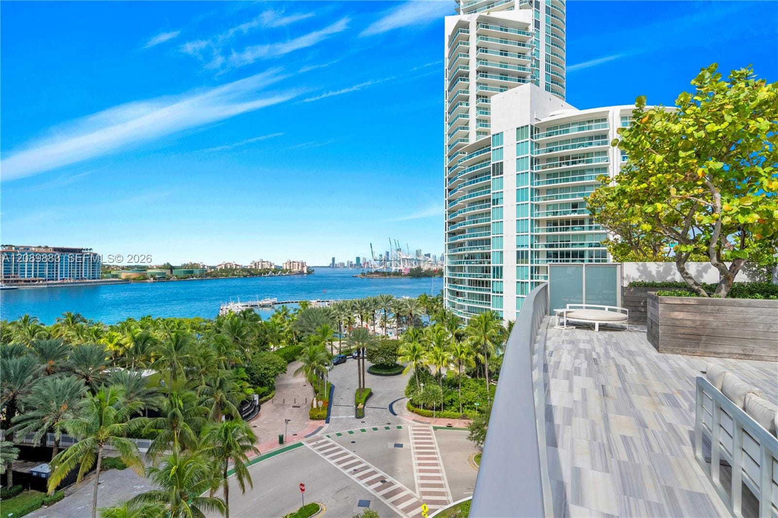 801 S Pointe Drive PH 2, Miami Beach, FL 33139 photo 17