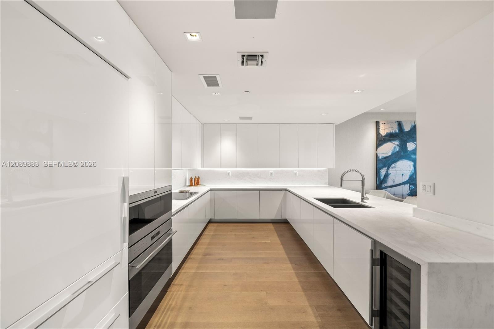 801 S Pointe Drive PH 2, Miami Beach, FL 33139 photo 24