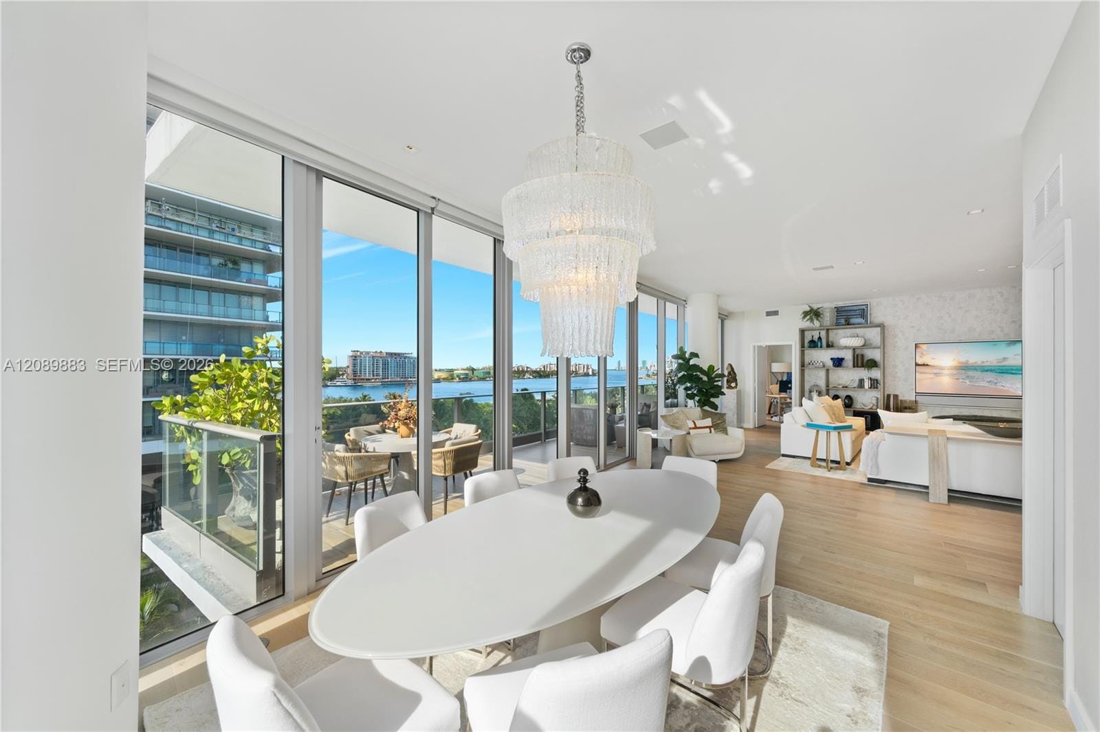 801 S Pointe Drive PH 2, Miami Beach, FL 33139 photo 5