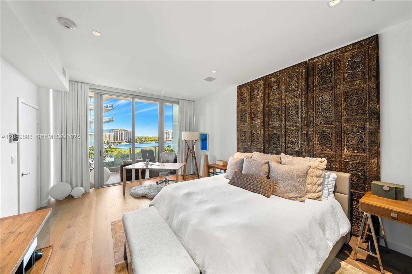 801 S Pointe Drive PH 2, Miami Beach, FL 33139 photo 7