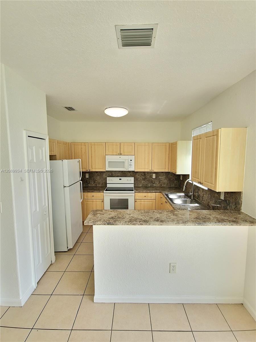 2818 SE 16th Avenue 118 — photo 10