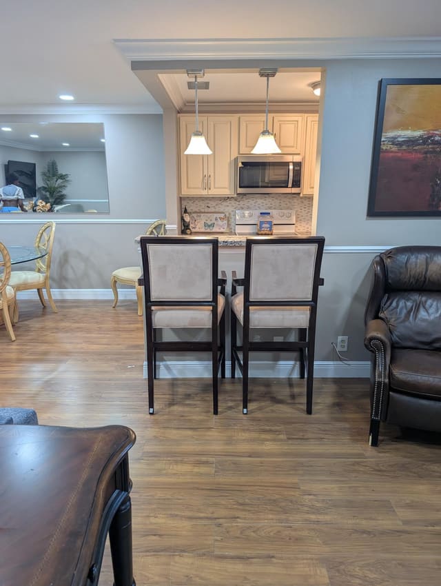 855 NORTH Drive B, Delray Beach, FL 33445