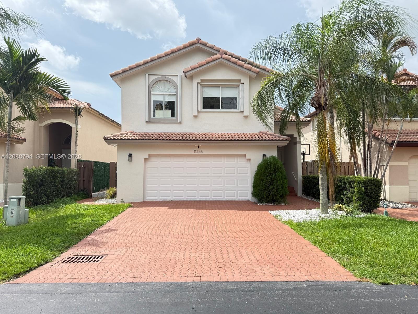 11256 NW 51st Terrace — photo 1