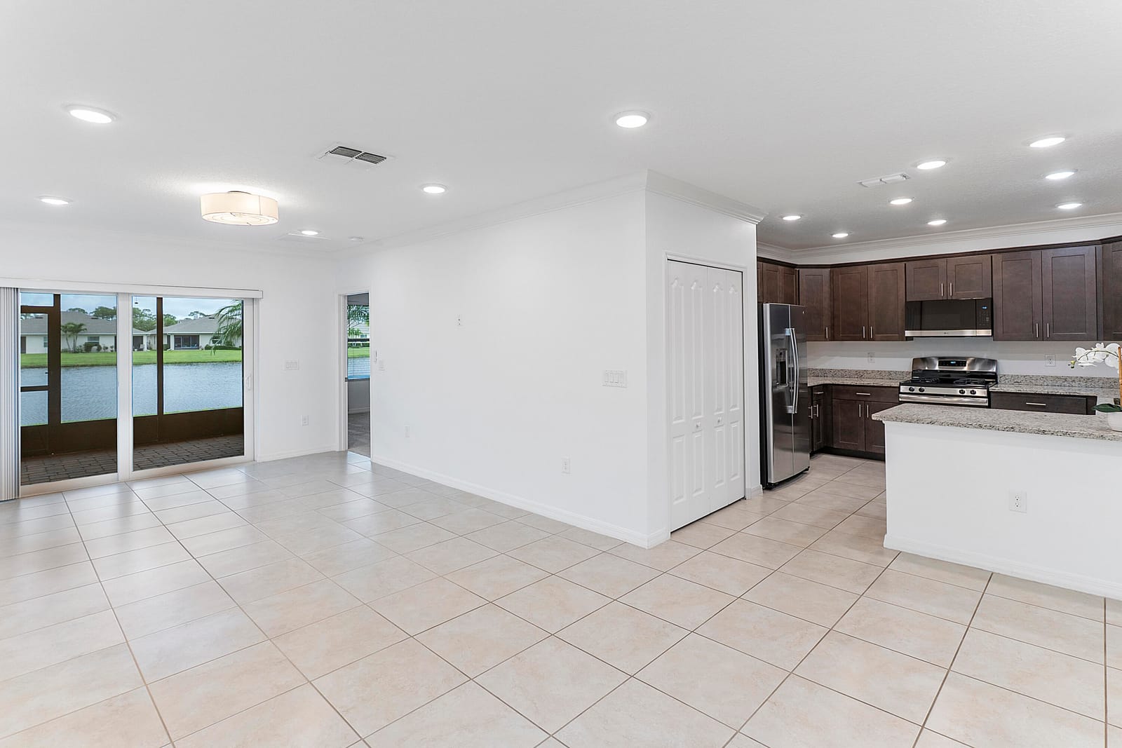 6174 Spicewood Lane — photo 9