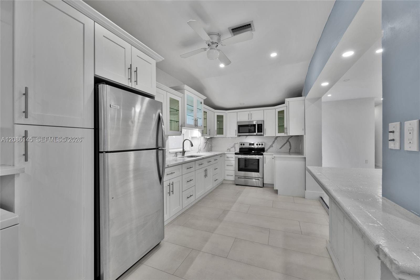 2041 NE 182nd Street — photo 3