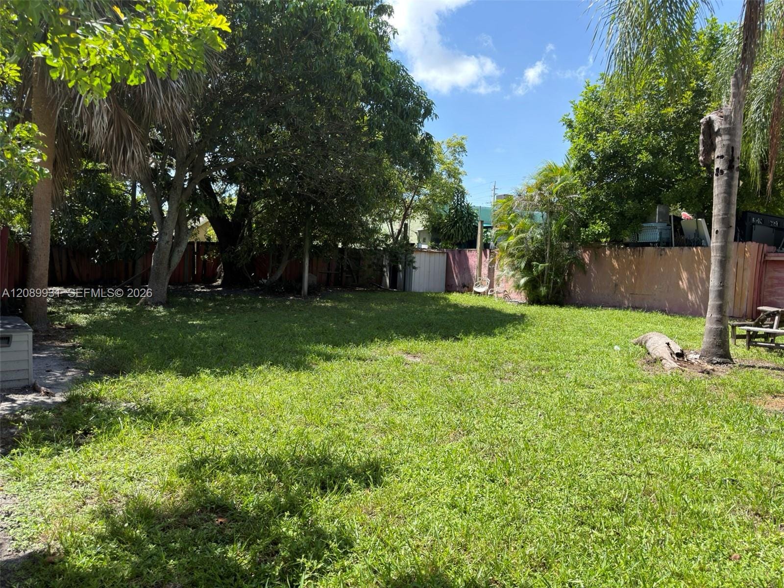 112 SE 3rd Street, Hallandale Beach, FL 33009 photo 15