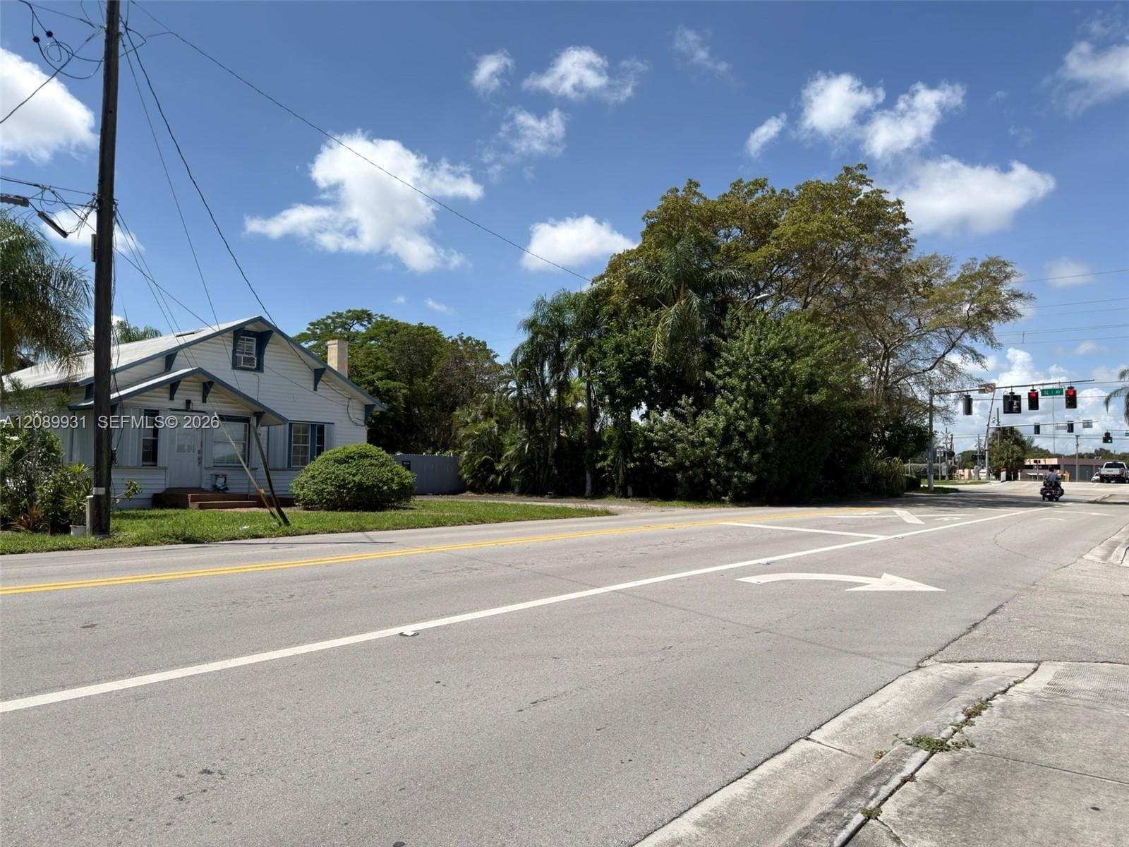 112 SE 3rd Street, Hallandale Beach, FL 33009 photo 6