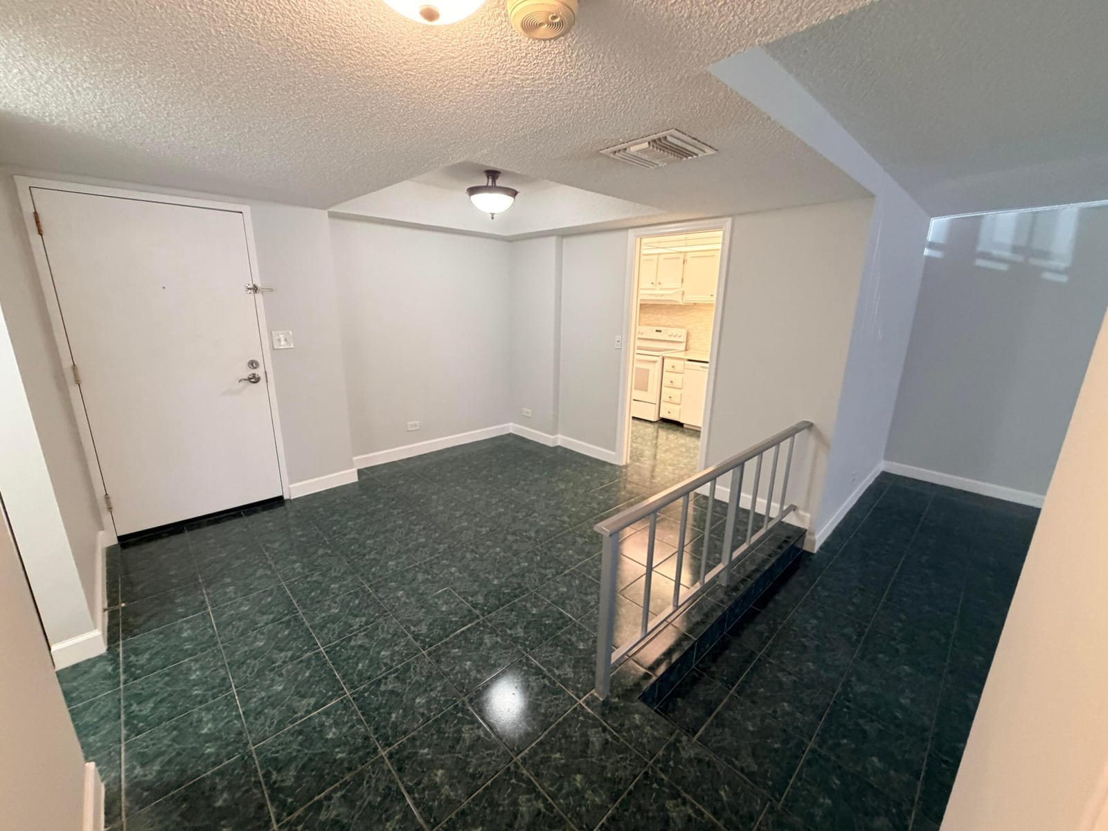 3740 INVERRARY Drive 2Y, Lauderhill, FL 33319 photo 13
