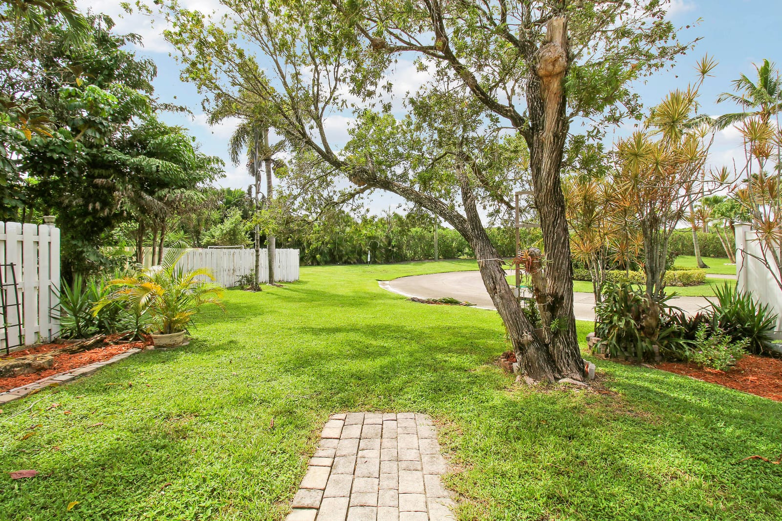 7333 BURGESS Drive, Lake Worth, FL 33467 photo 18