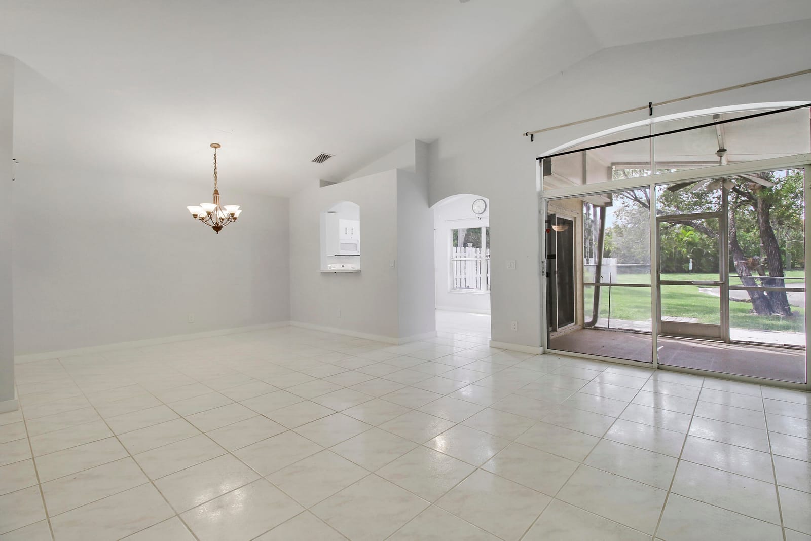 7333 BURGESS Drive — photo 5