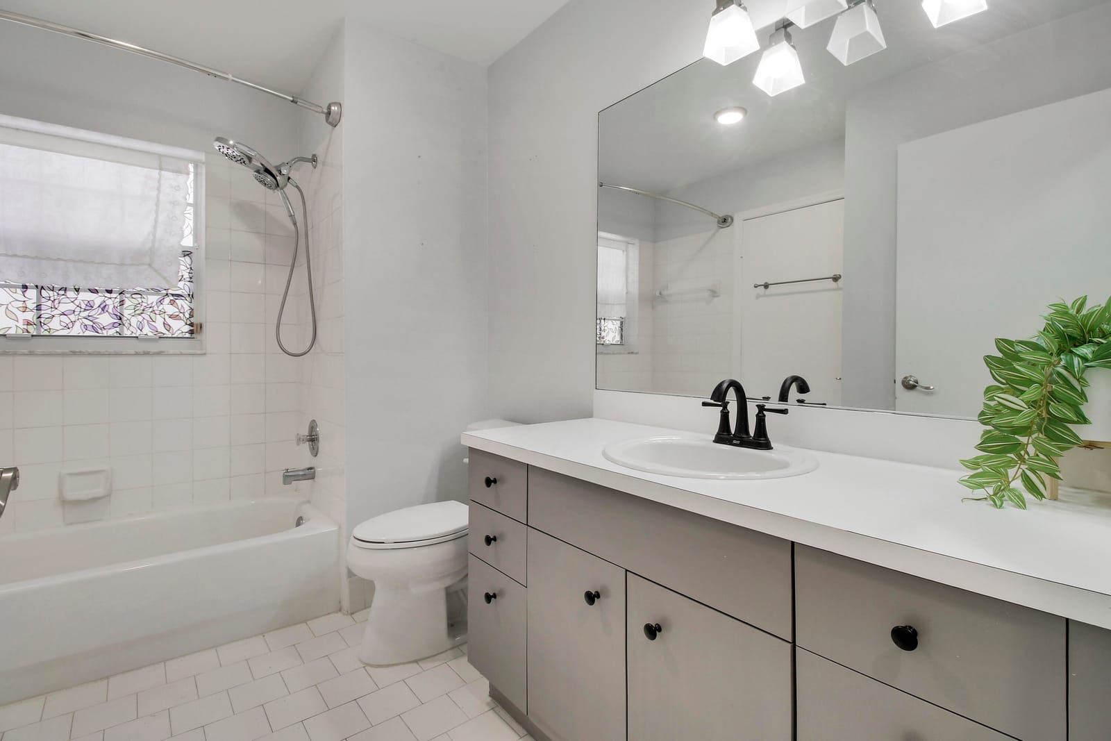 7333 BURGESS Drive — photo 9