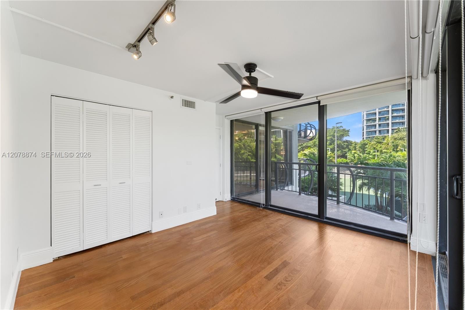 2843 S Bayshore Drive 3F, Miami, FL 33133 photo 14