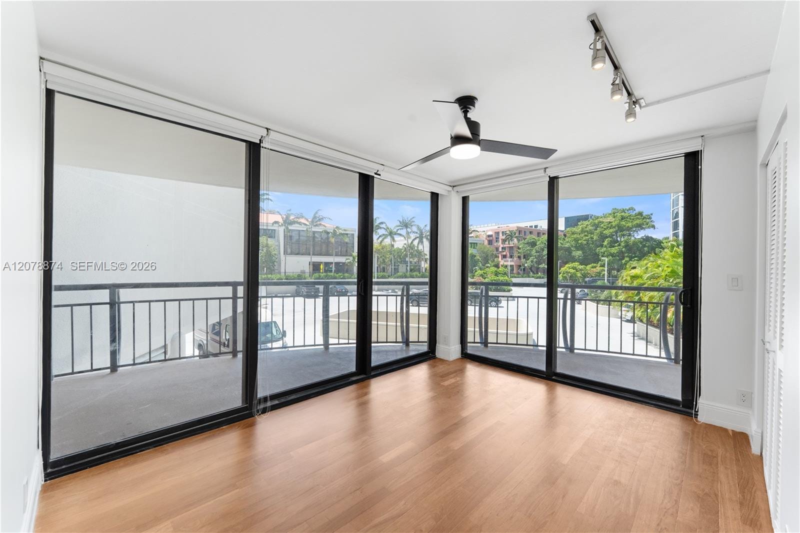 2843 S Bayshore Drive 3F, Miami, FL 33133 photo 15