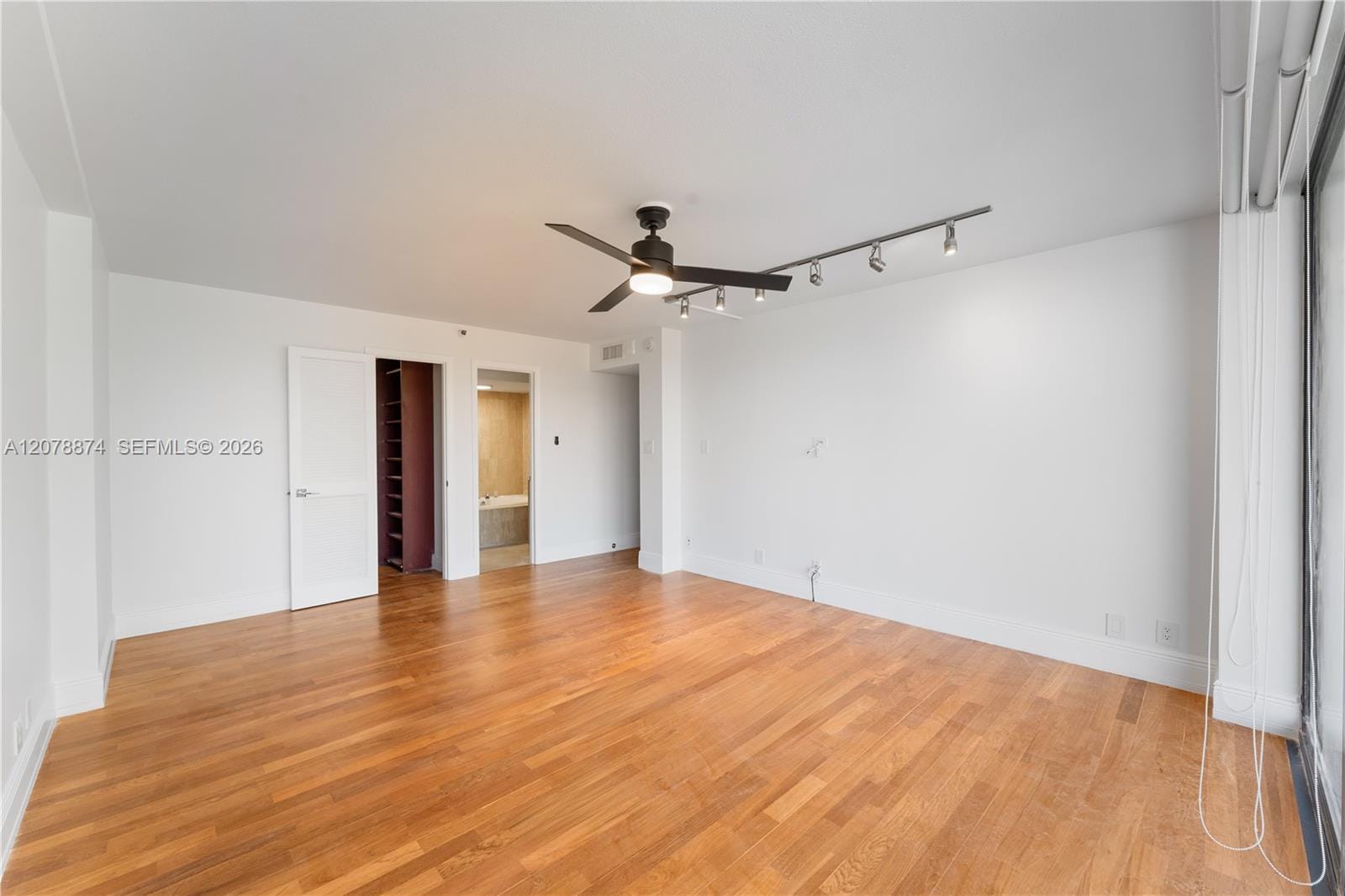 2843 S Bayshore Drive 3F, Miami, FL 33133 photo 8
