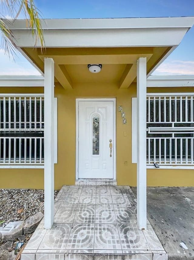 873 SW 10th Street, Florida City, FL 33034