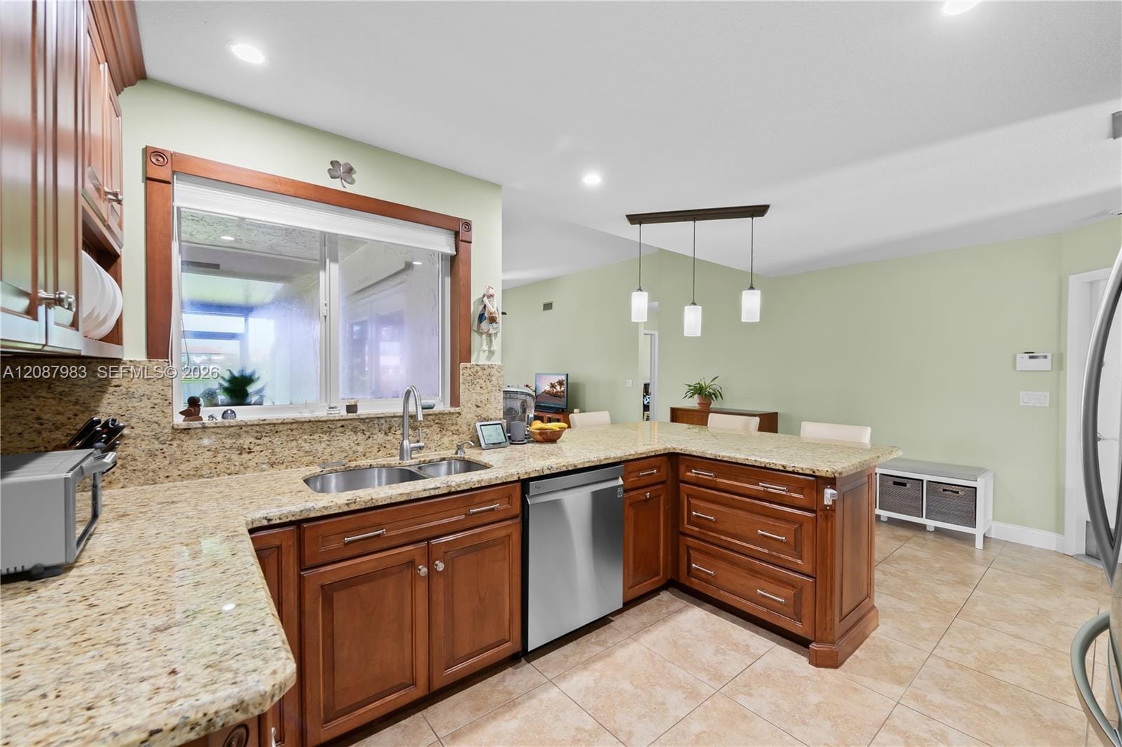 6581 Falconsgate Avenue, Davie, FL 33331 photo 14