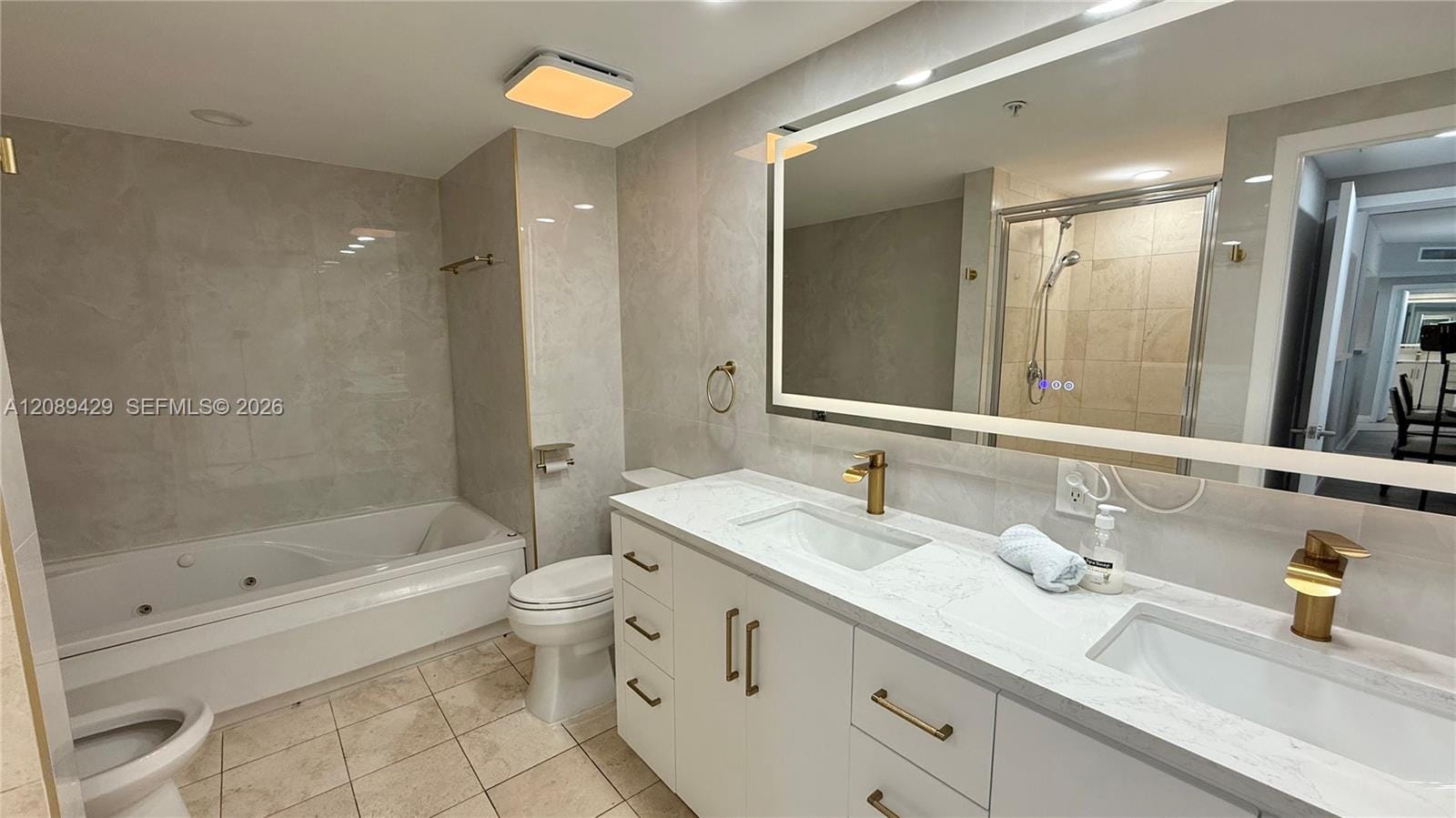 17375 Collins Avenue 804, Sunny Isles Beach, FL 33160 photo 27