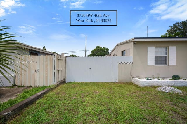 3750 SW 46th Avenue EFF, West Park, FL 33023