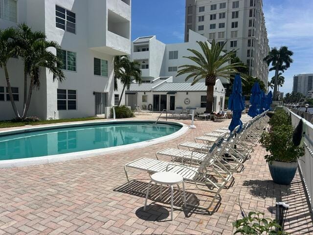 2860 NE 14th Street Causeway 405 D, Pompano Beach, FL 33062 photo 3