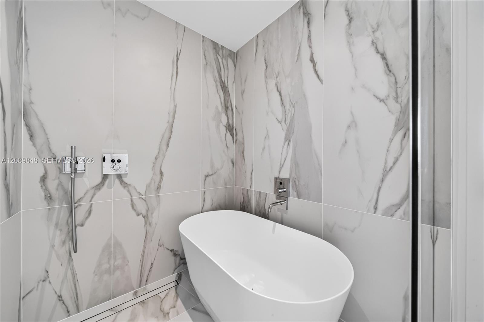 1400 Biscayne Boulevard 705, Miami, FL 33132 photo 25